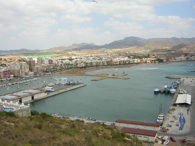 Vista real del Puerto de Mazarrón
